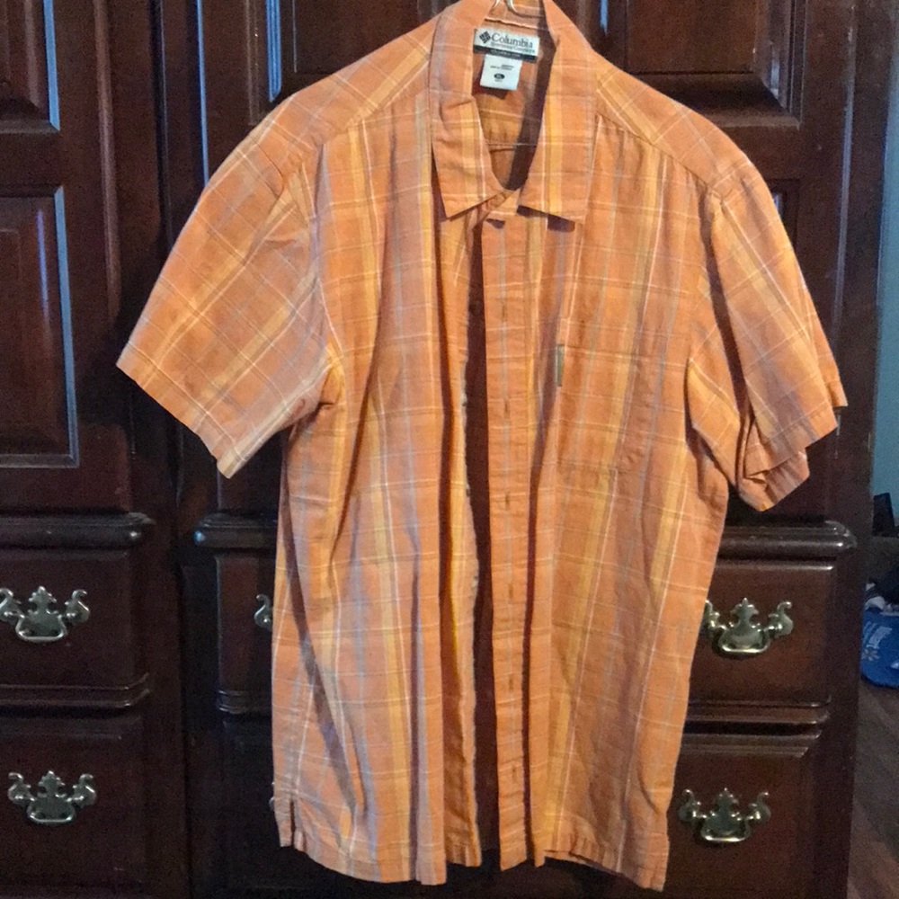 Columbia button up shirt
